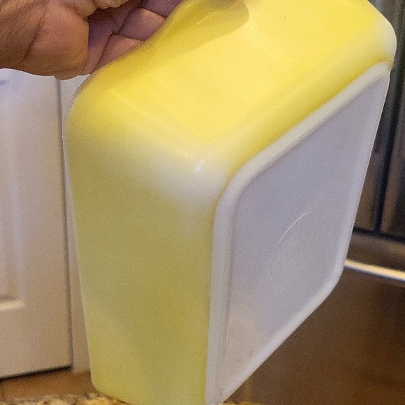 Pyrex Primary Refrigerator Set Yellow Blue Red Full Set 1950 - Picture 10 of 14